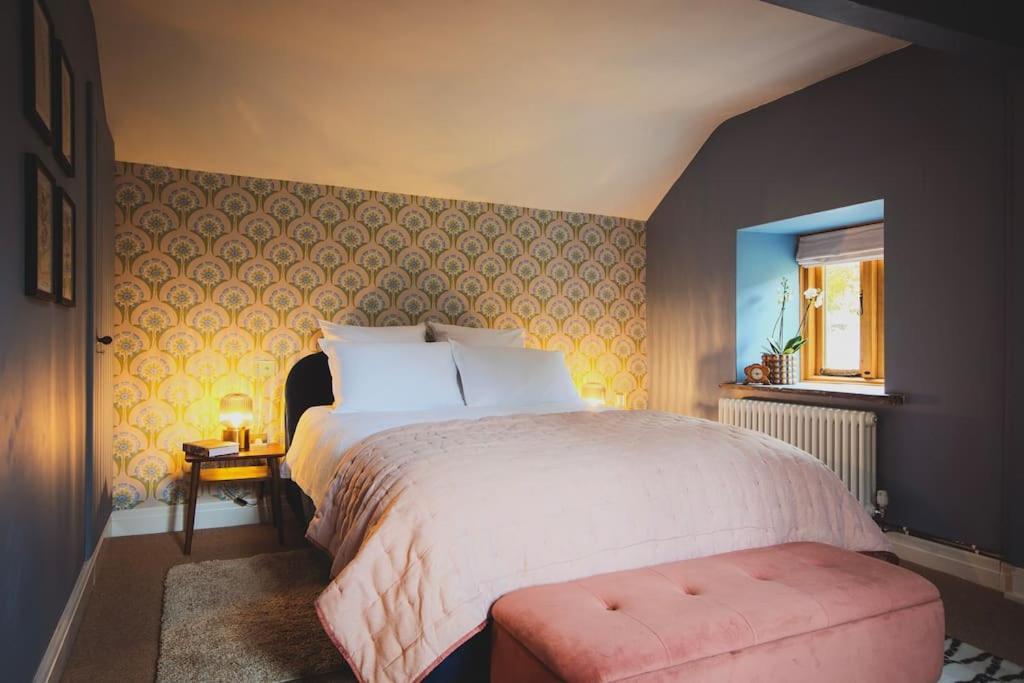 River Cottage, A Luxurious And Cosy Riverside Cottage For Two Welshpool Εξωτερικό φωτογραφία